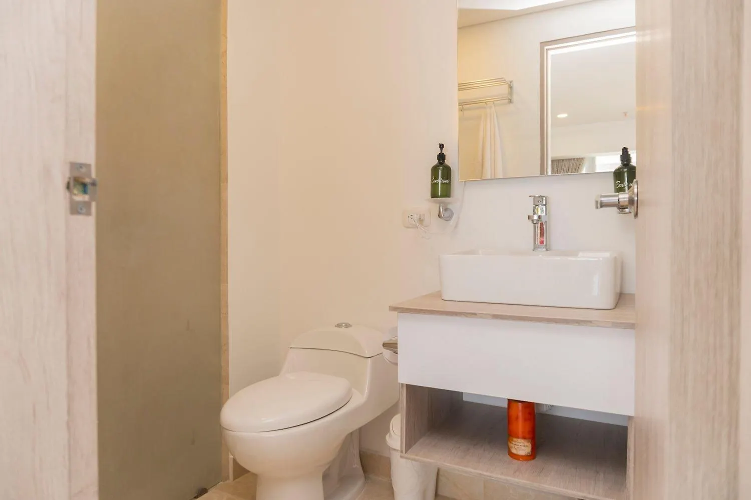 Cb1528 Hermosa Suite - Loft Frente Al Mar Crespo Cartagena Apartmán
